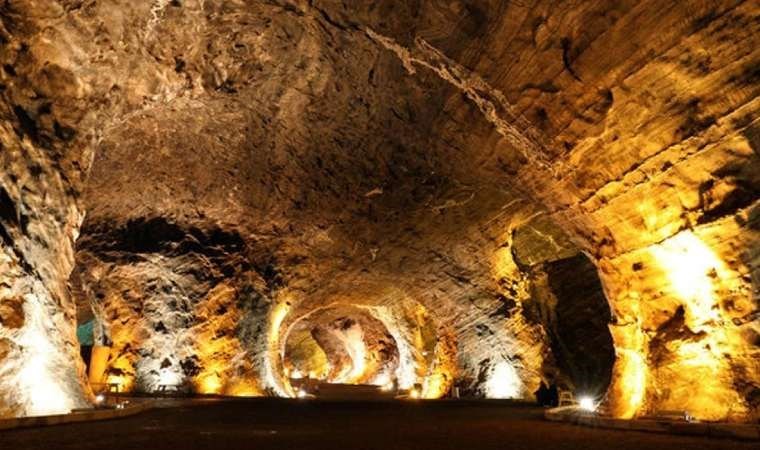 Türkiye ve 3 ülkenin, karla mücadele ile sofralık tuzu Iğdır’dan