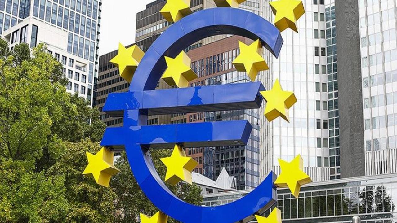 Avro Bölgesi’nde yıllık enflasyon aralıkta yükseldi