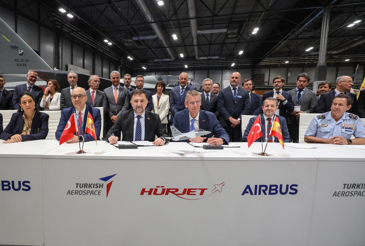 HÜRJET için İspanya'da tarihi adım! Dünya ülkelerinin kapısını açacak anlaşma