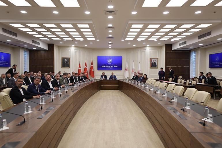 Bakan Işıkhan: 11 hizmet kolunda anlaşma sağladık
