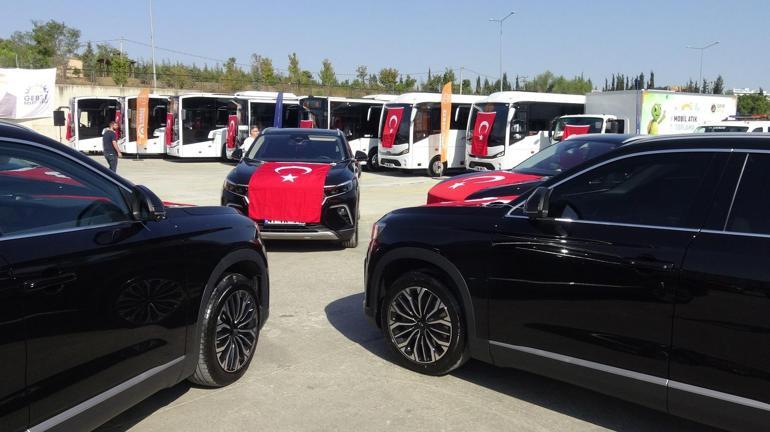Gebze Belediyesi filosuna katılan 33 adet yeni araç, törenle hizmete başladı