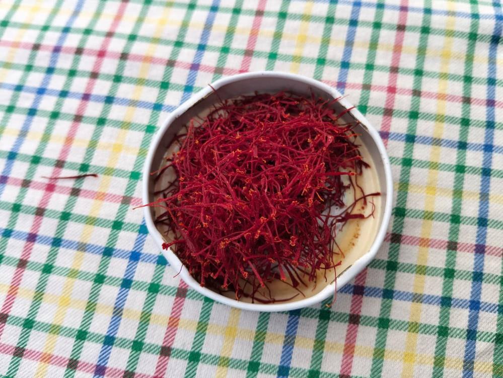 Dünyanın en pahalı baharatı! Adana'da hasat edildi Gramı tam 600 TL