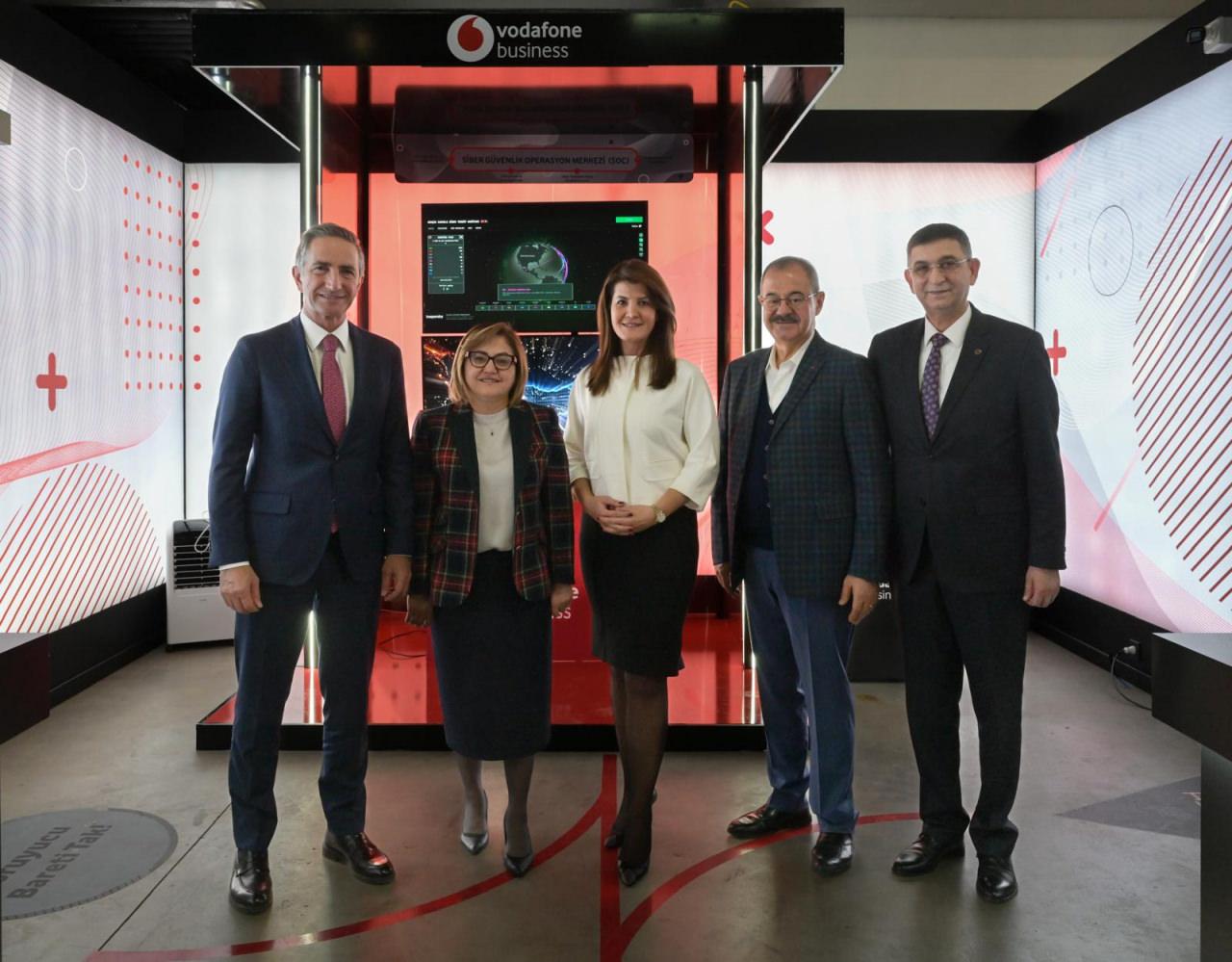 Vodafone Gaziantep’teki yeni teknoloji merkeziyle Anadolu sanayisini geleceğe hazırlayacak
