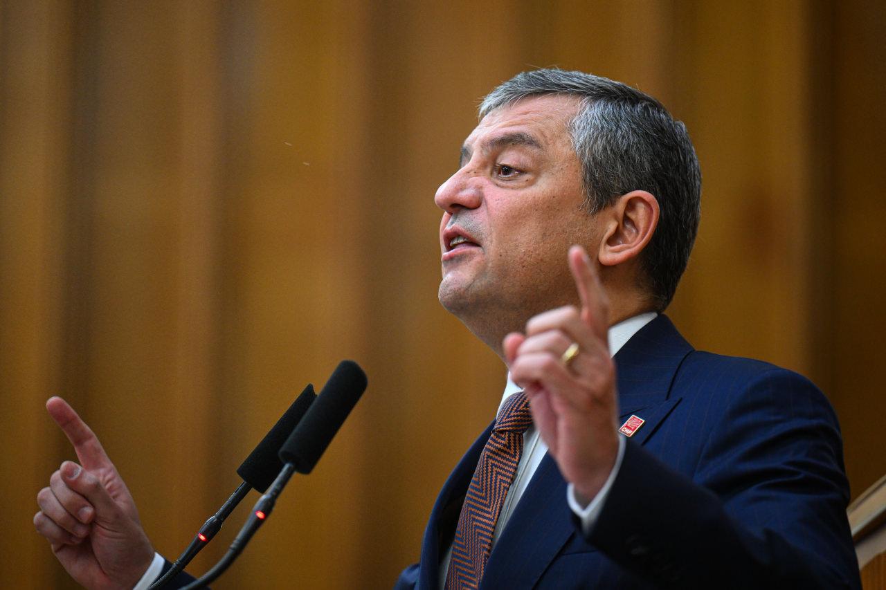 Bakan Bolat'tan, gündem olan düzenlemeyle ilgili Özel'e tokat gibi cevap! Tek tek sıraladı