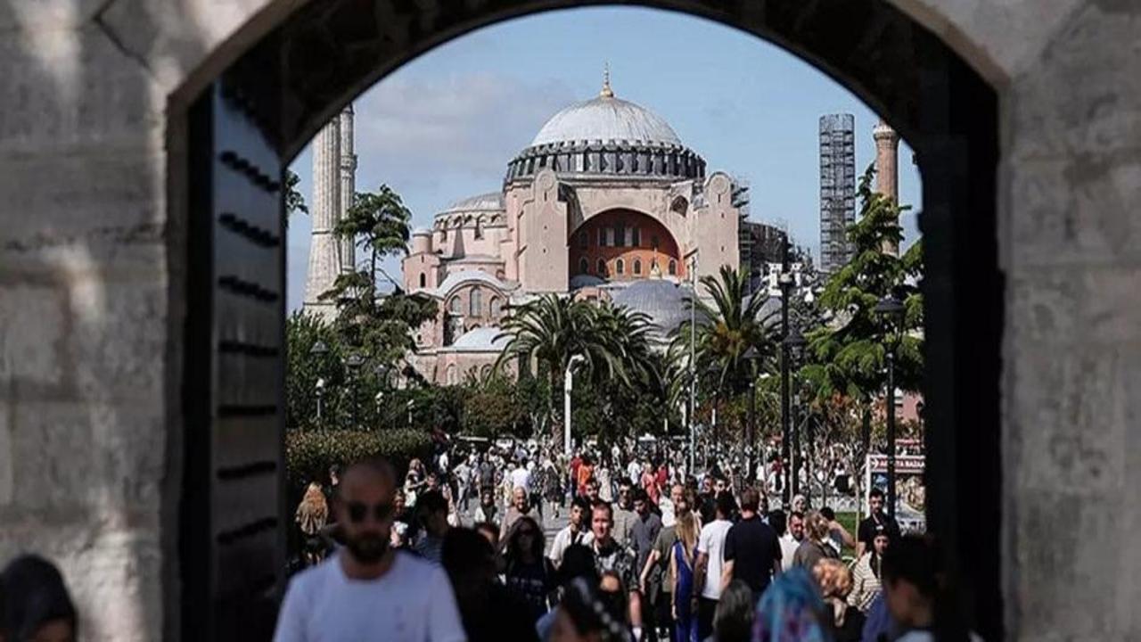 Yerli turist Ocak-Eylül 2025 döneminde 469 milyar TL harcadı