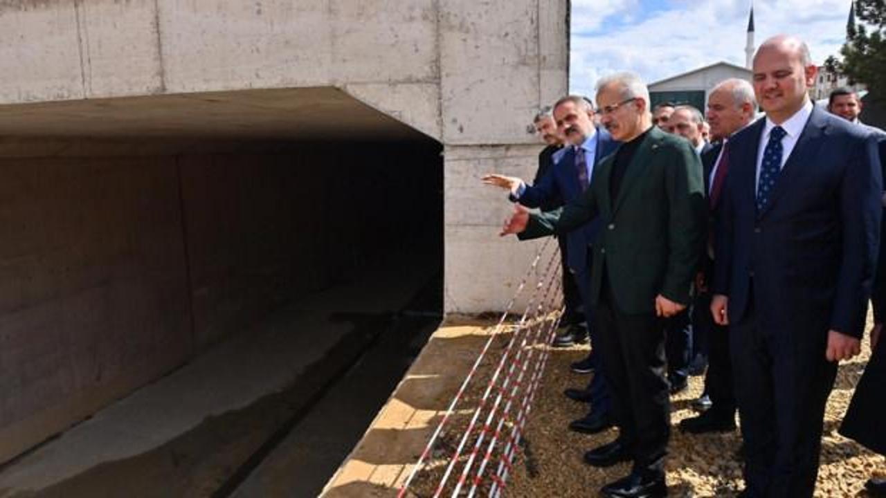 Bakan Uraloğlu, “Sincan OSB-Yenikent-Kazan Soda Demiryolu Projesi” çalışmalarını yorumladı