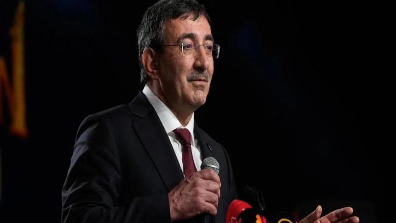Cevdet Yılmaz: Cari açık, OVP ile uyumlu gerçekleşmiştir