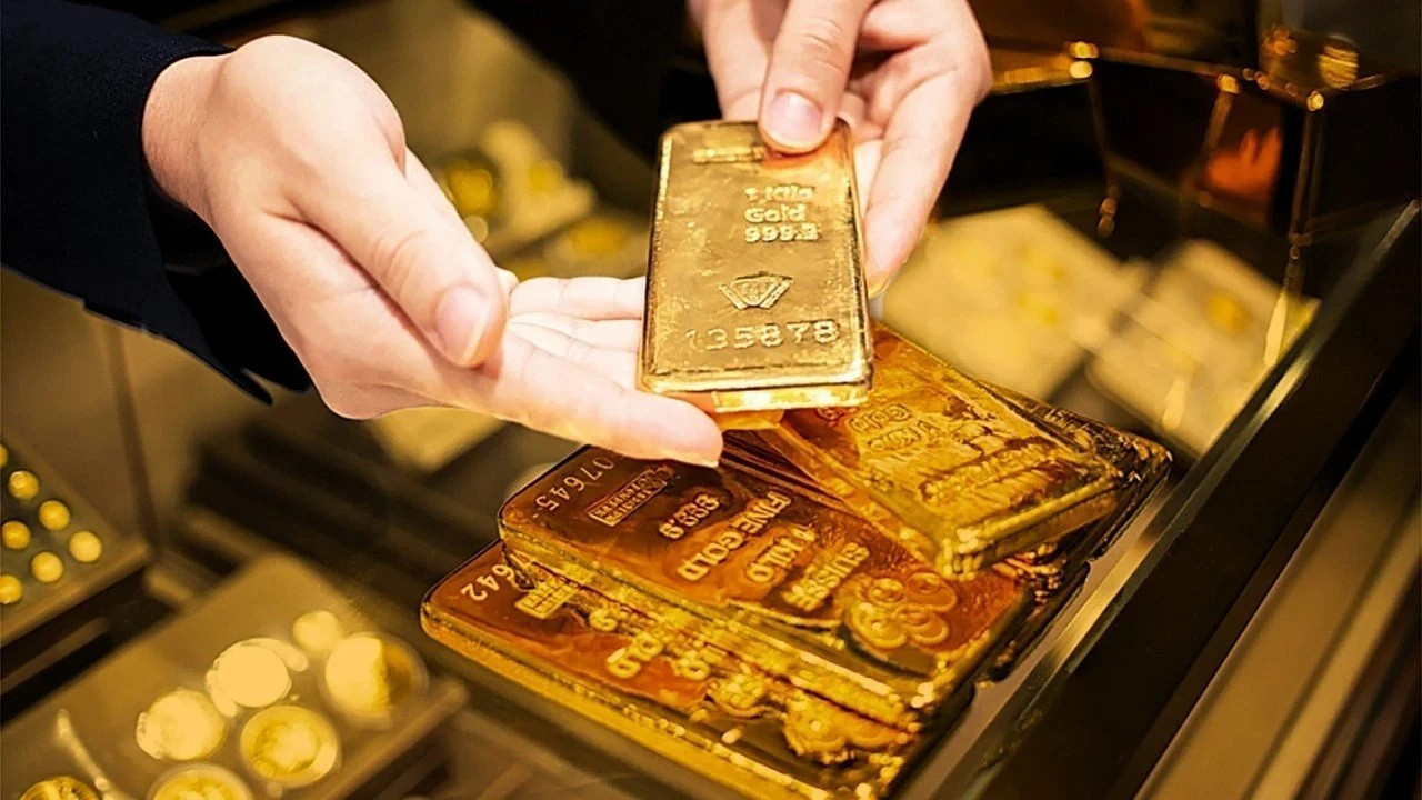 53 yılın en uzun yükselişi! Ons altın rekora doymuyor