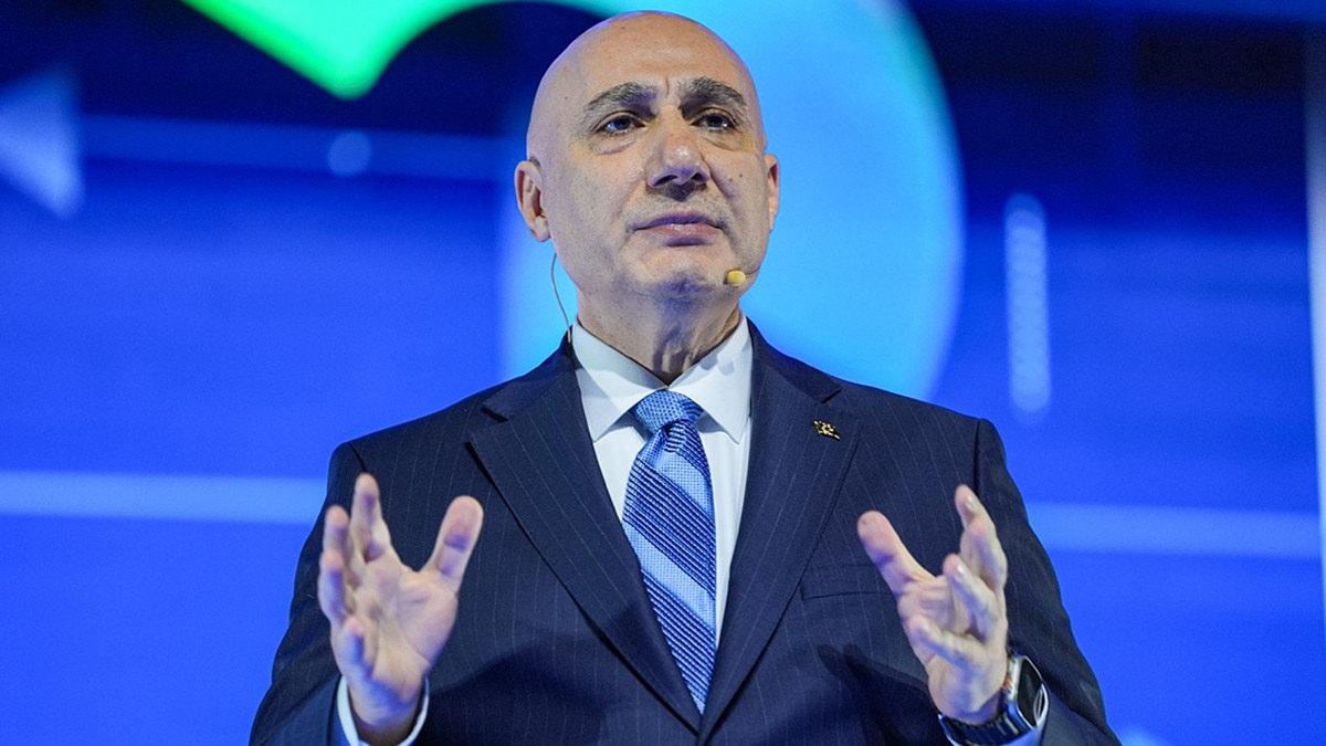 Vakıfbank'ta bayrak değişimi: Yeni Genel Müdür Osman Arslan oldu