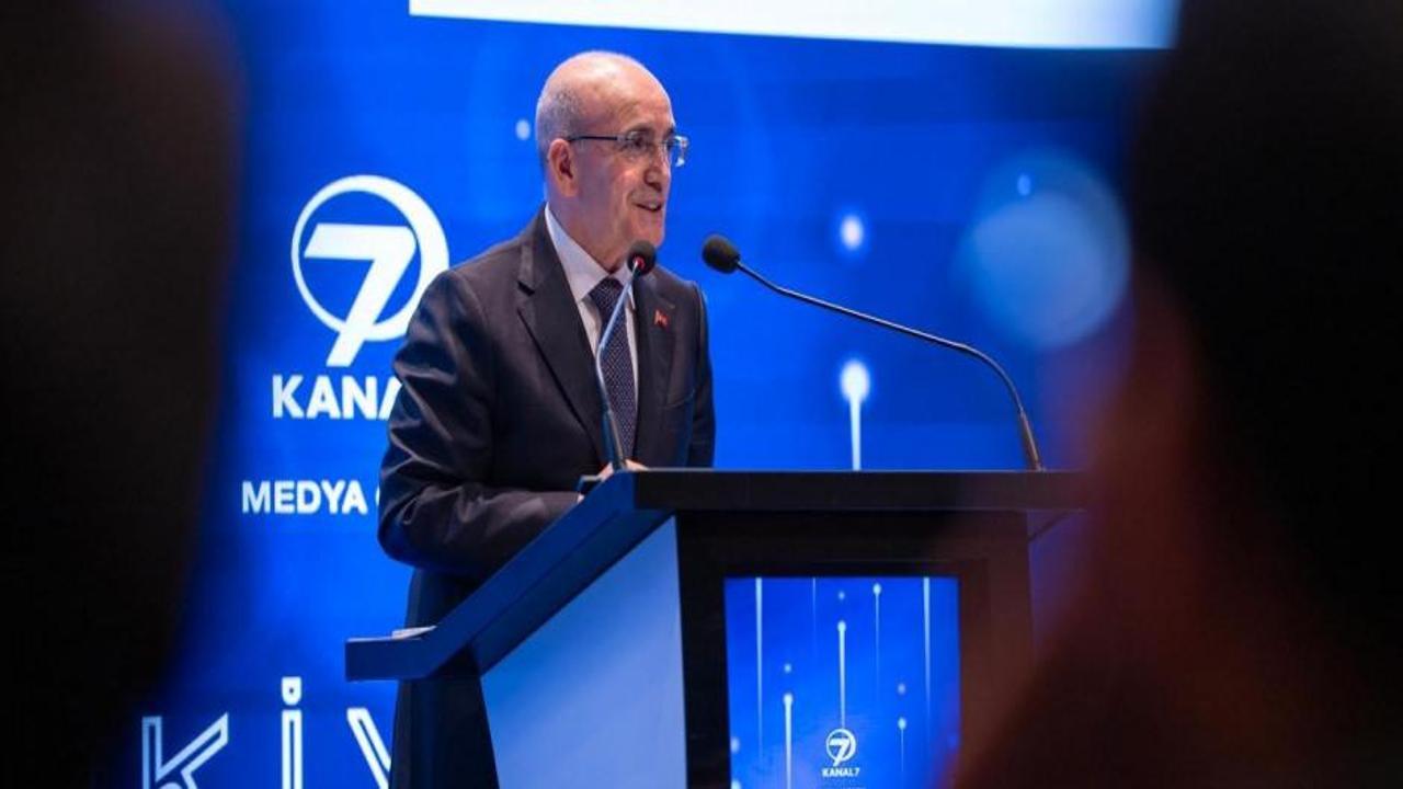 Bakan Şimşek, Türkiye’deki fırsatları yatırımcılara anlattı!