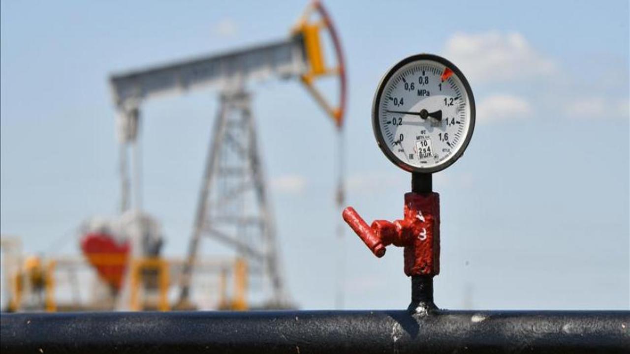 Petrol fiyatları, diplomatik çabaların etkisiyle yüzde 4’ten fazla geriledi