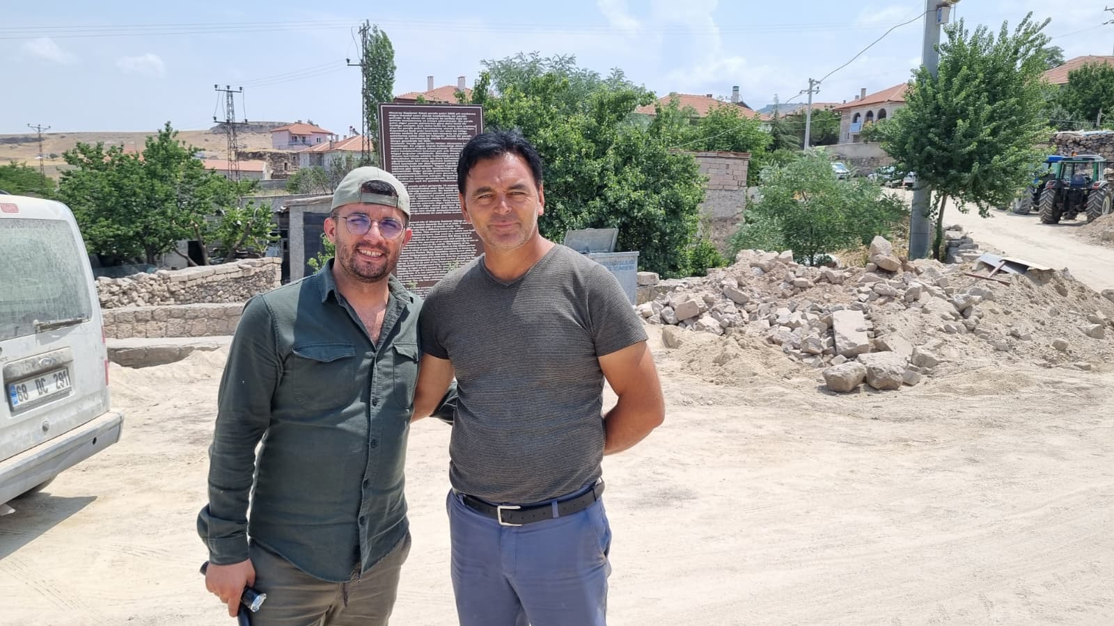 Araştırmacı Gezgin Mustafa Satıcı, Gaziemir Yeraltı Şehrinin İzini Sürdü