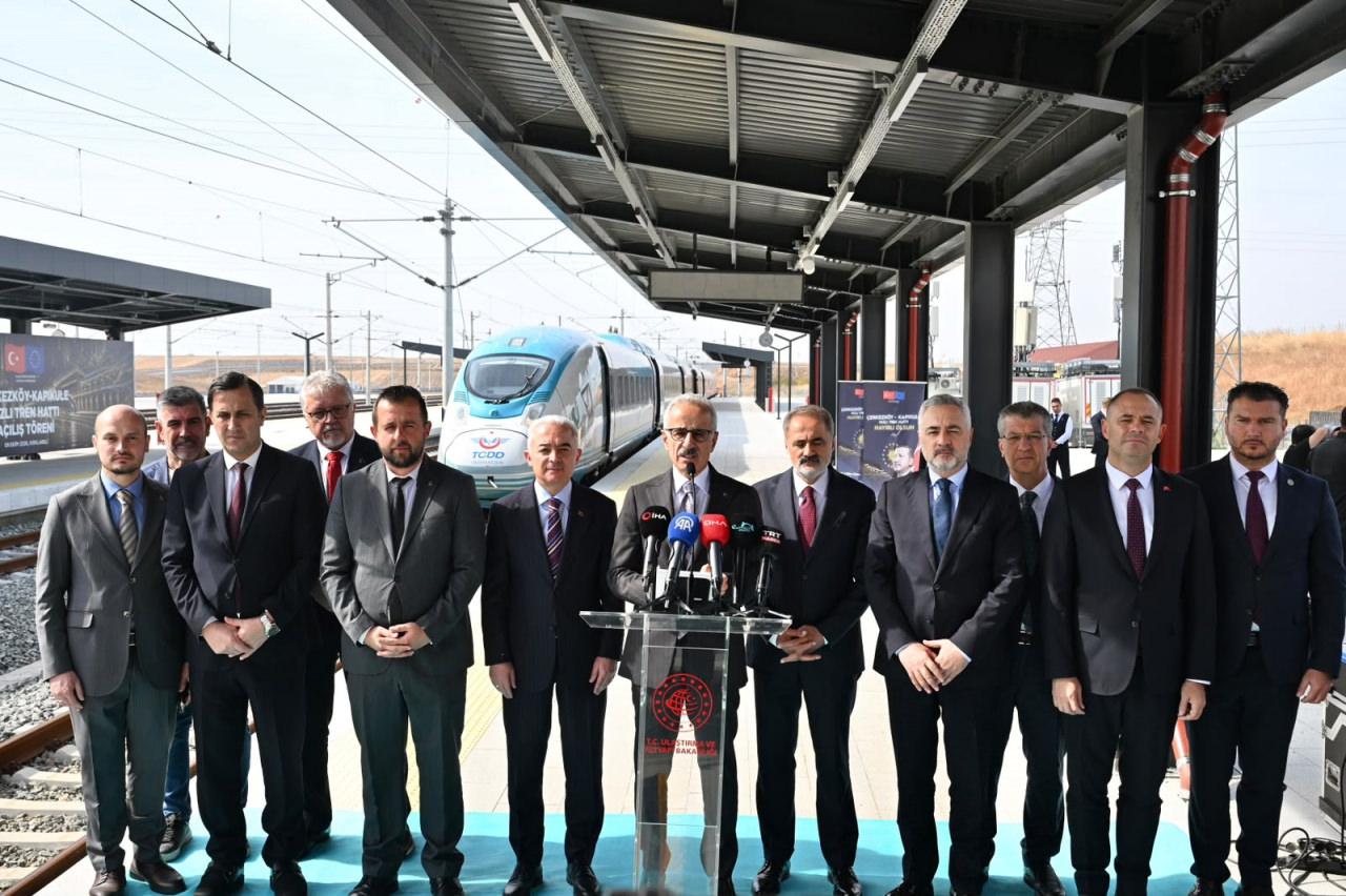Erdoğan hizmete açacak! Bakan Uraloğlu duyurdu: Orta koridorun Avrupa’ya açılan en kritik yapısı